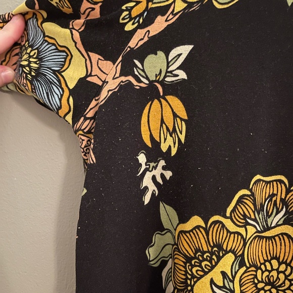 Lularoe perfect - Picture 2 of 4